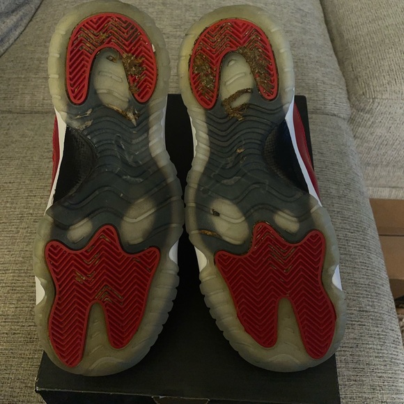 Air Jordan 11 Retro 7y gym red/white worn 4x - Picture 2 of 6